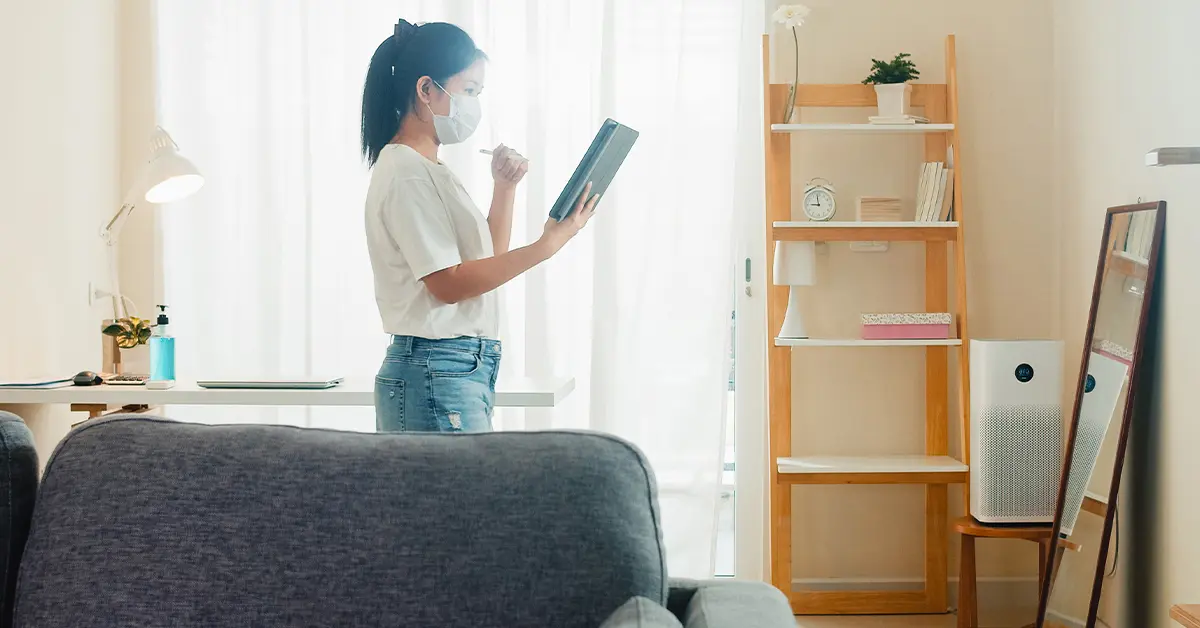 รักษาตัวที่บ้าน ปก