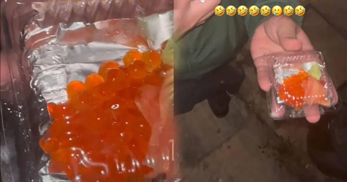 สาวสั่งไข่ปลาแซลมอน