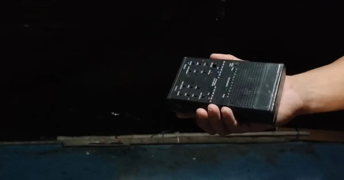 หนุ่มใช้ Ghost Box ถามแตงโม