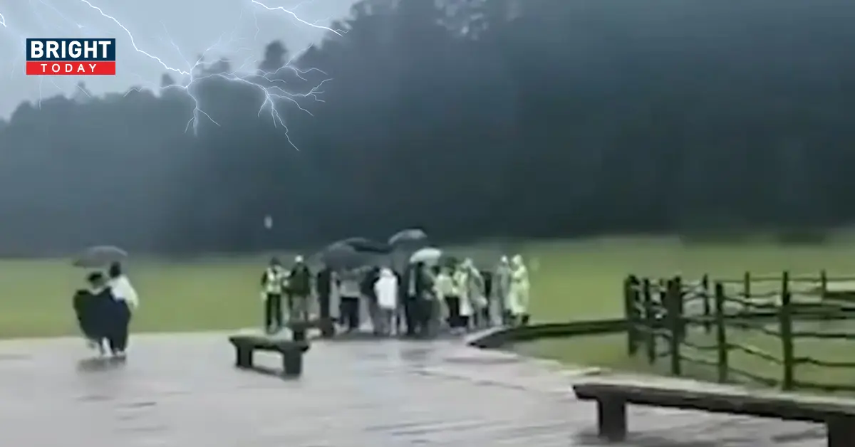 ผ่า