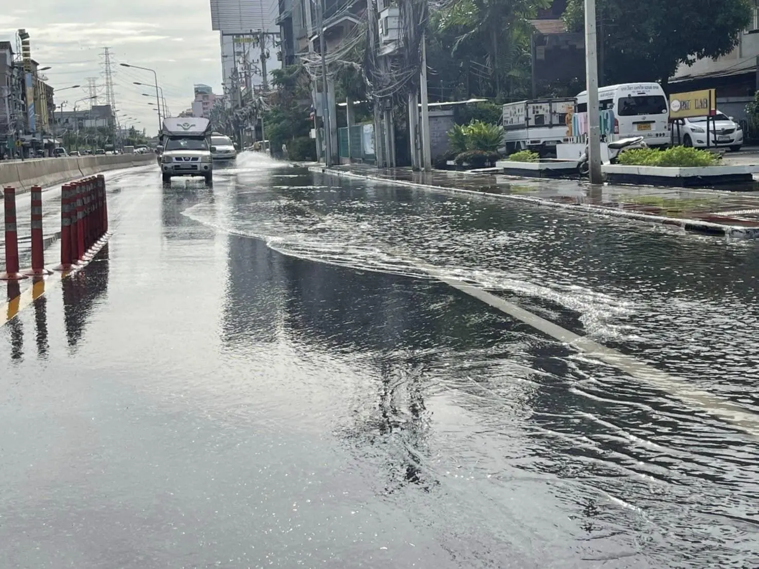ฝนตกกทม3