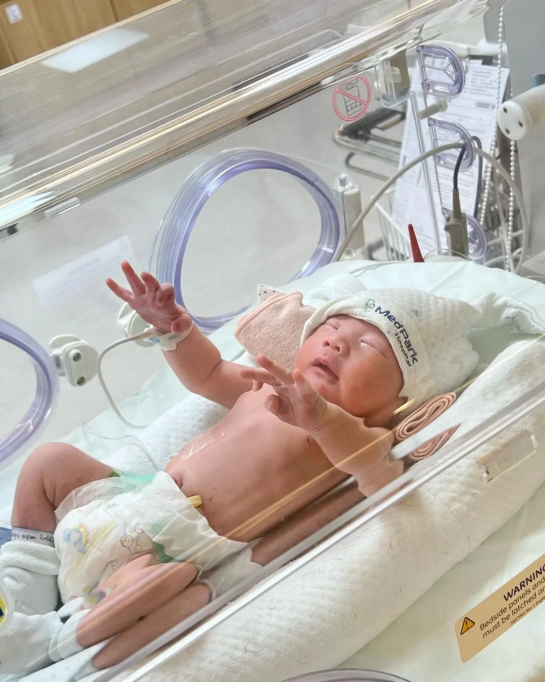 ดีเจบอส-ณัชพงศ์พล-8