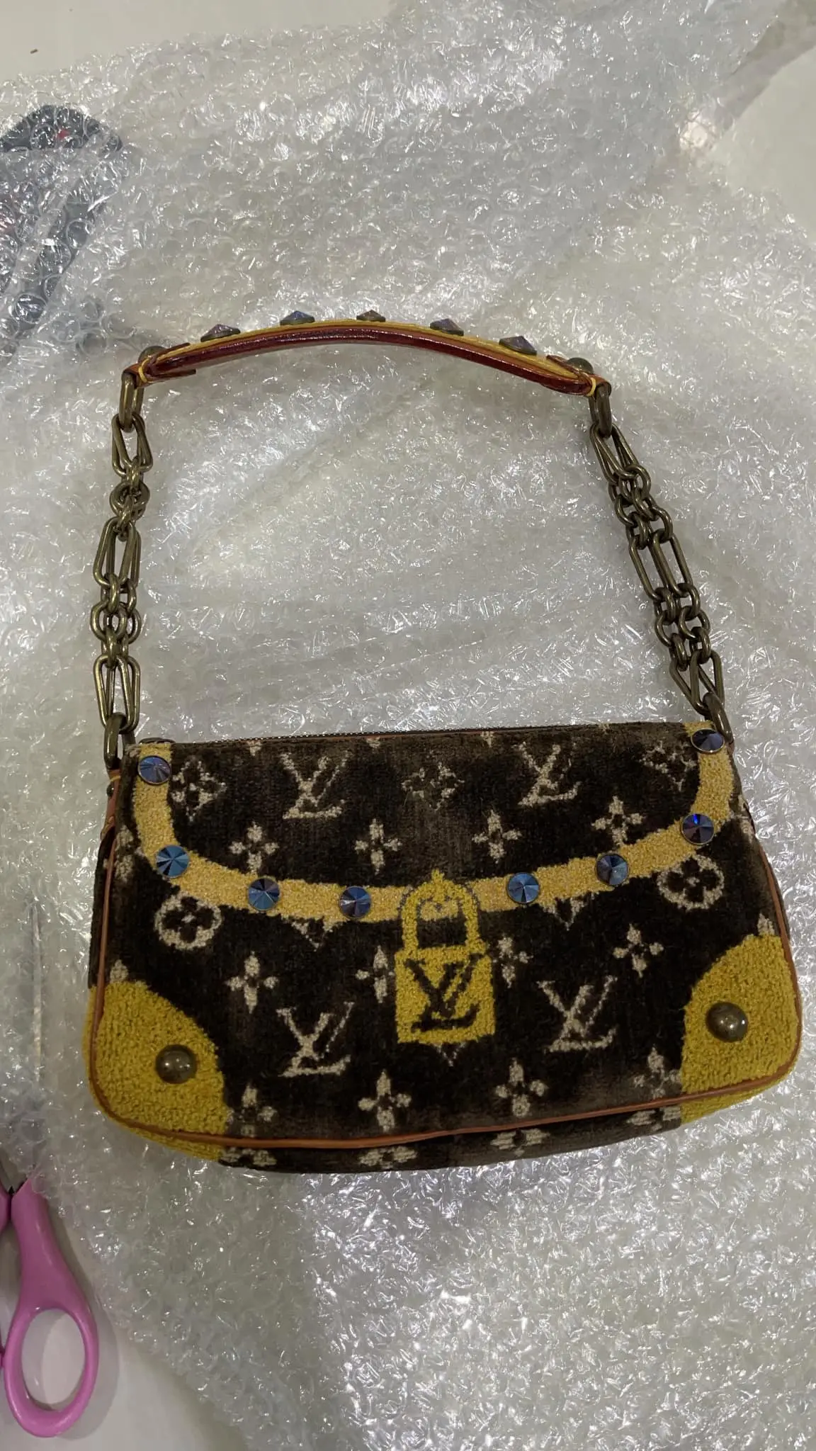 กระเป๋า-Louis-Vuitton-3