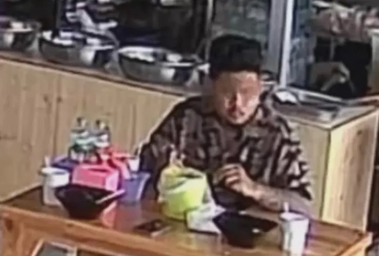 ร้านก๋วยเตี๋ยวประจาน-3