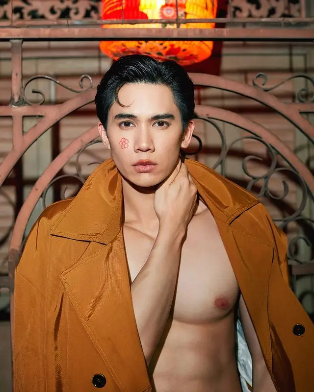 ป๊อบ-คำเกษม-เจอแมลงสาปในอาหารญี่ปุ่น-4