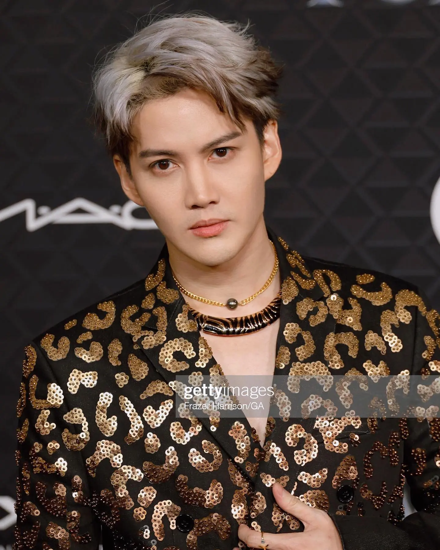 คนไทยเพียงหนึ่งเดียว-กอล์ฟ-พิชญะ-บินเดี่ยวร่วมงาน-Black-Panther-9
