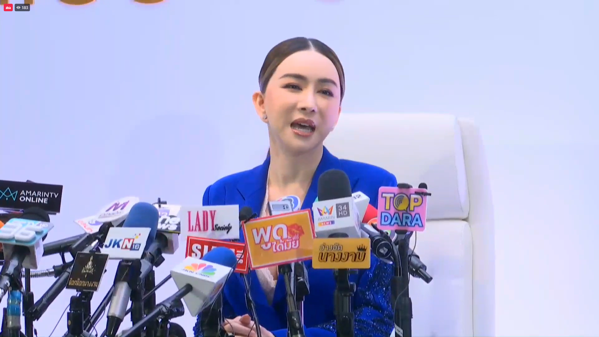 แอน-จักรพงษ์-เปิดใจต่อหน้าสื่อ-หลังทุ่มซื้อ-Miss-Universe-3