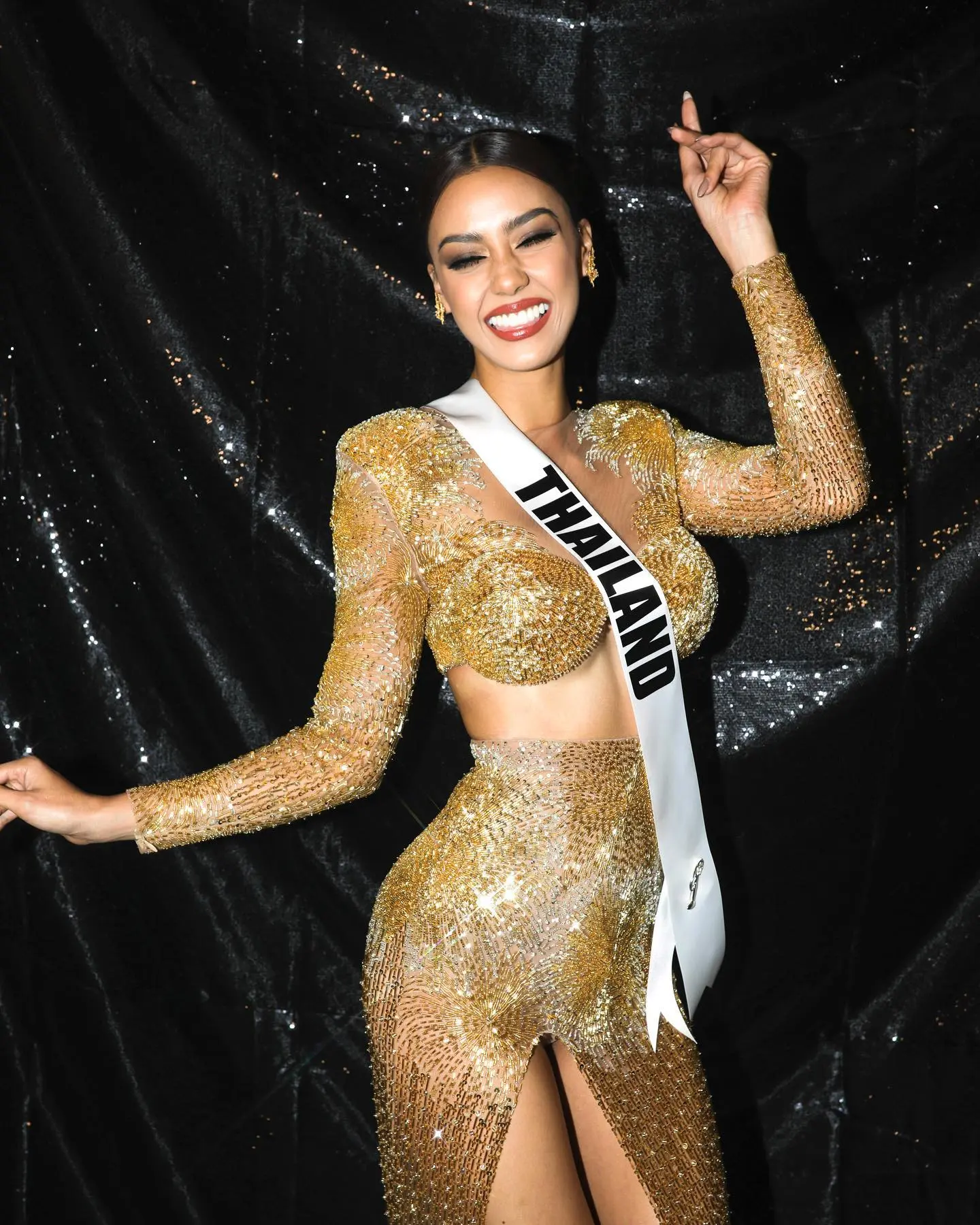 เปิดสาเหตุ-แอน-จักรพงษ์-ทุ่มเงิน-550-ล้าน-ซื้อเวที-MU-รู้เลยคนจริง-2