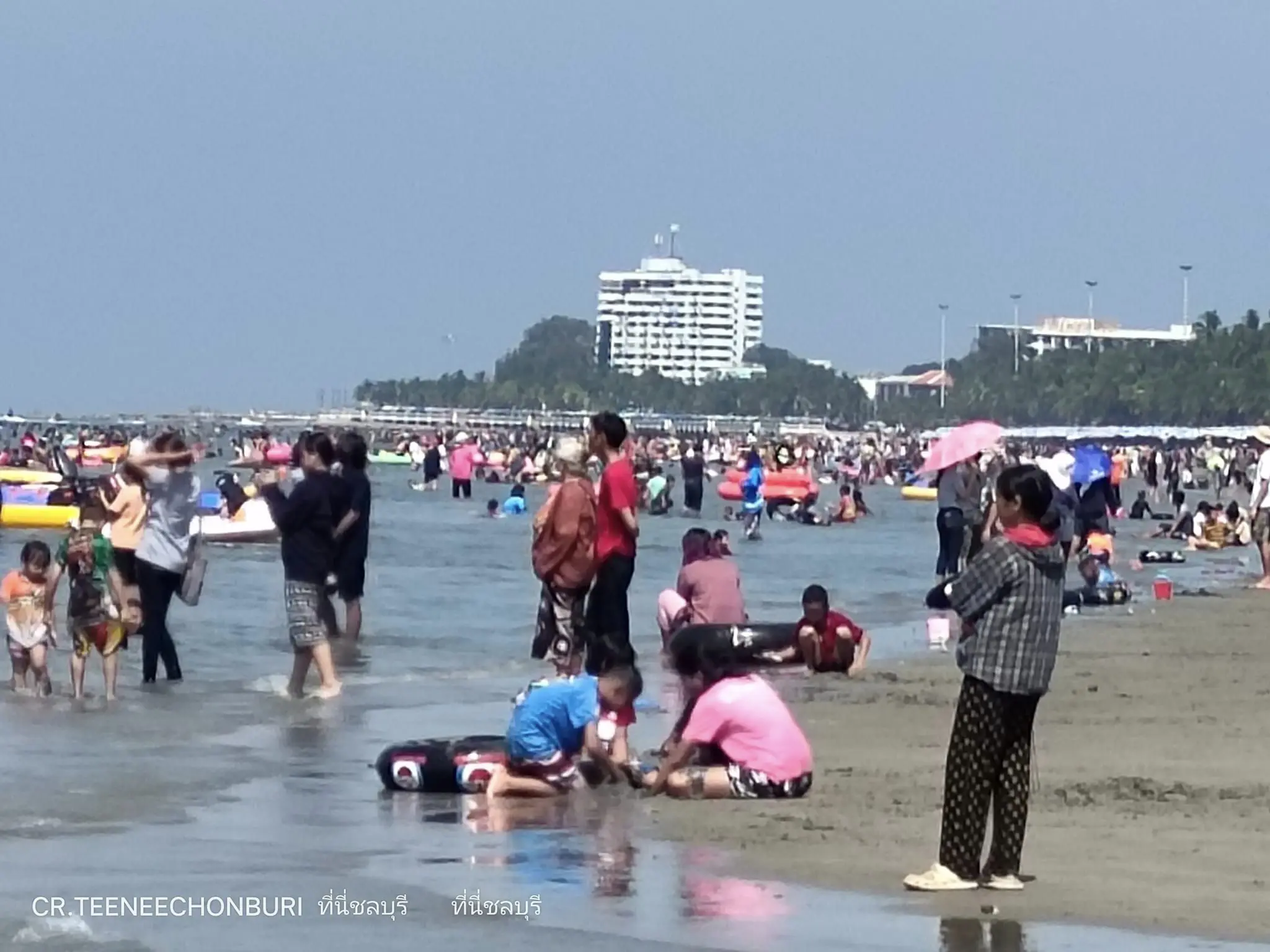 บางแสนคนแน่น-2