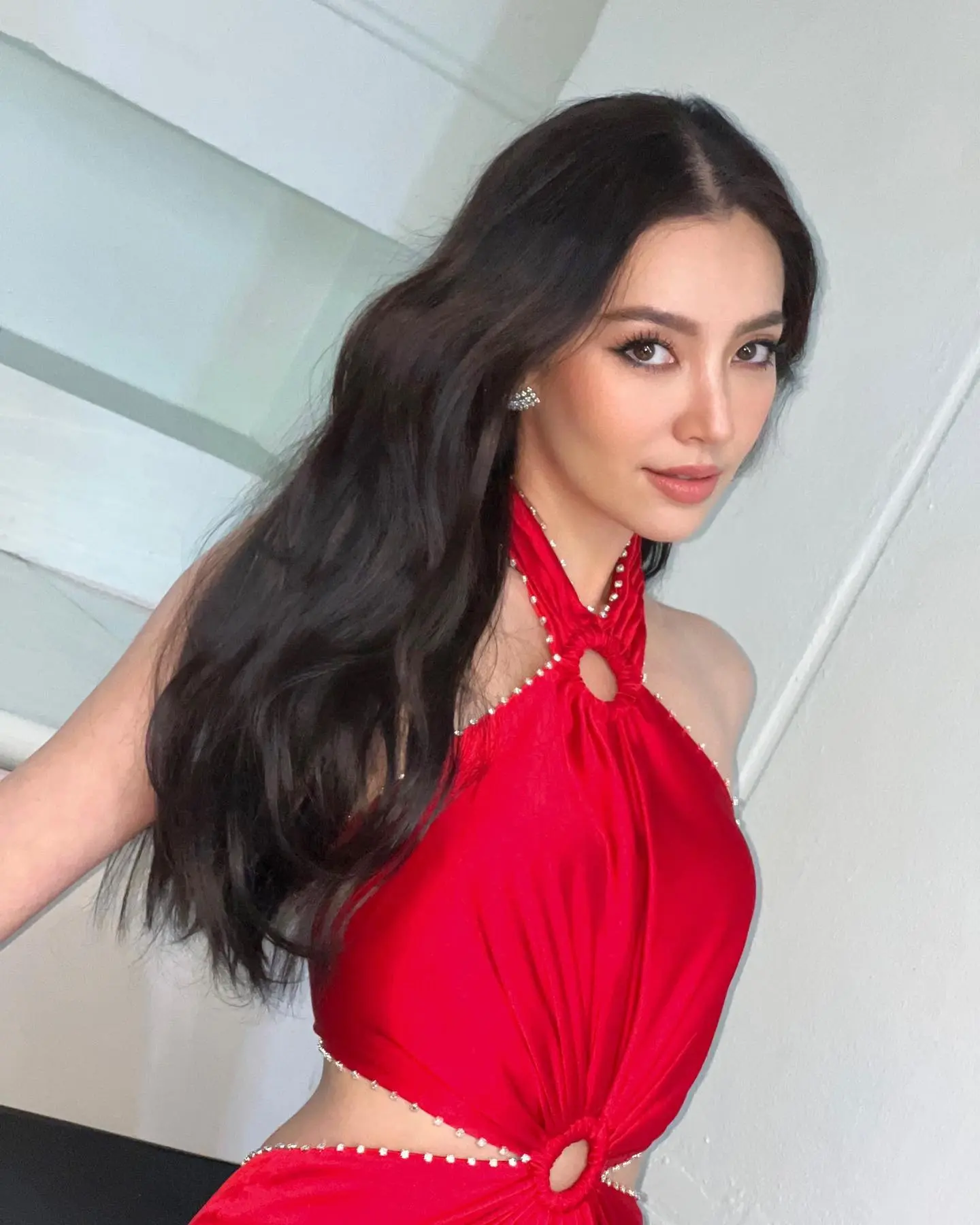 เบลล่า-ราณี-โอนเงินช่วย-นักแสดงหนุ่ม-ถูกสาวเมาแล้วขับชนจนติดเตียง-4