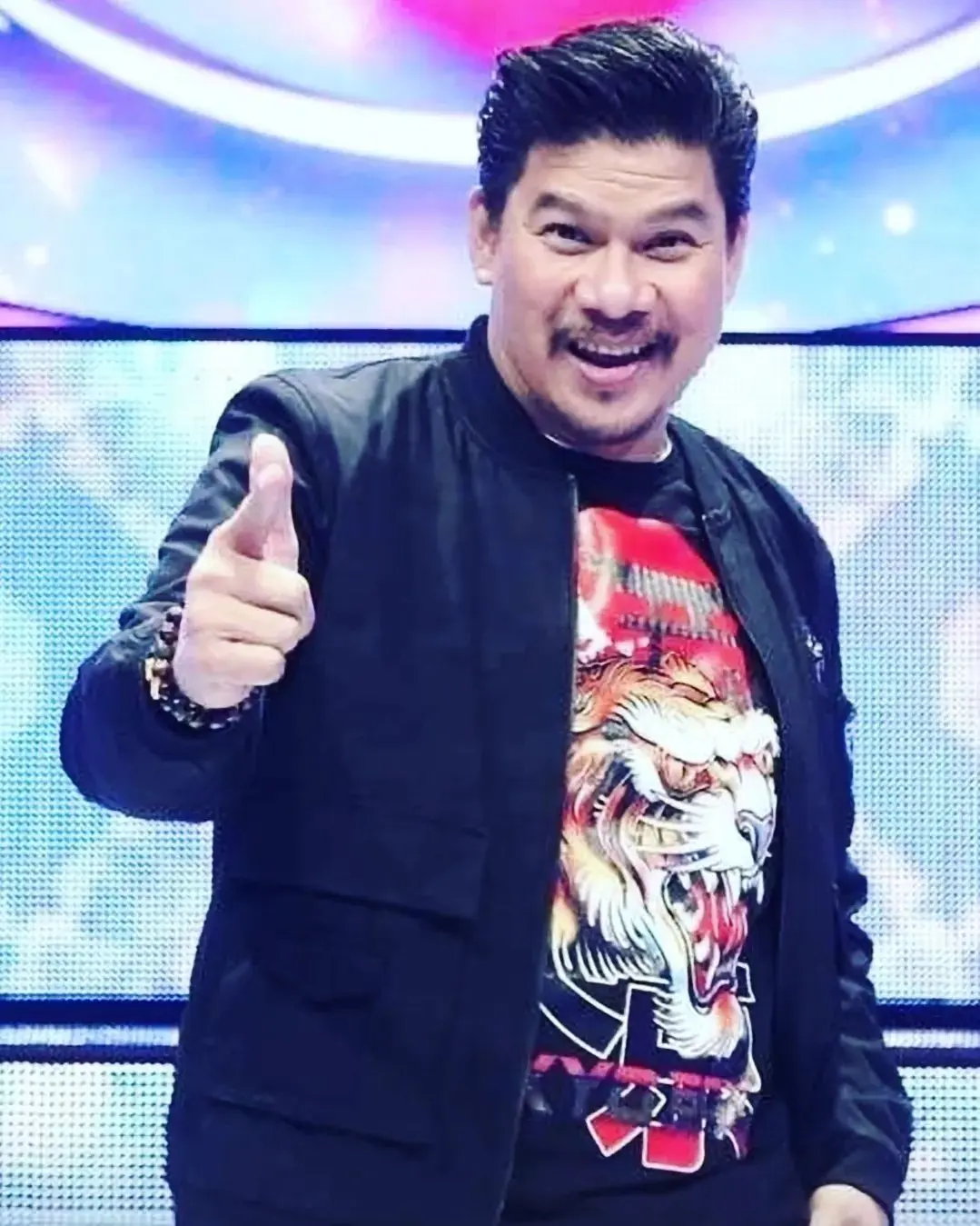 จตุรงค์-นุ้ย-เชิญยิ้ม-ล้อเลียน-6