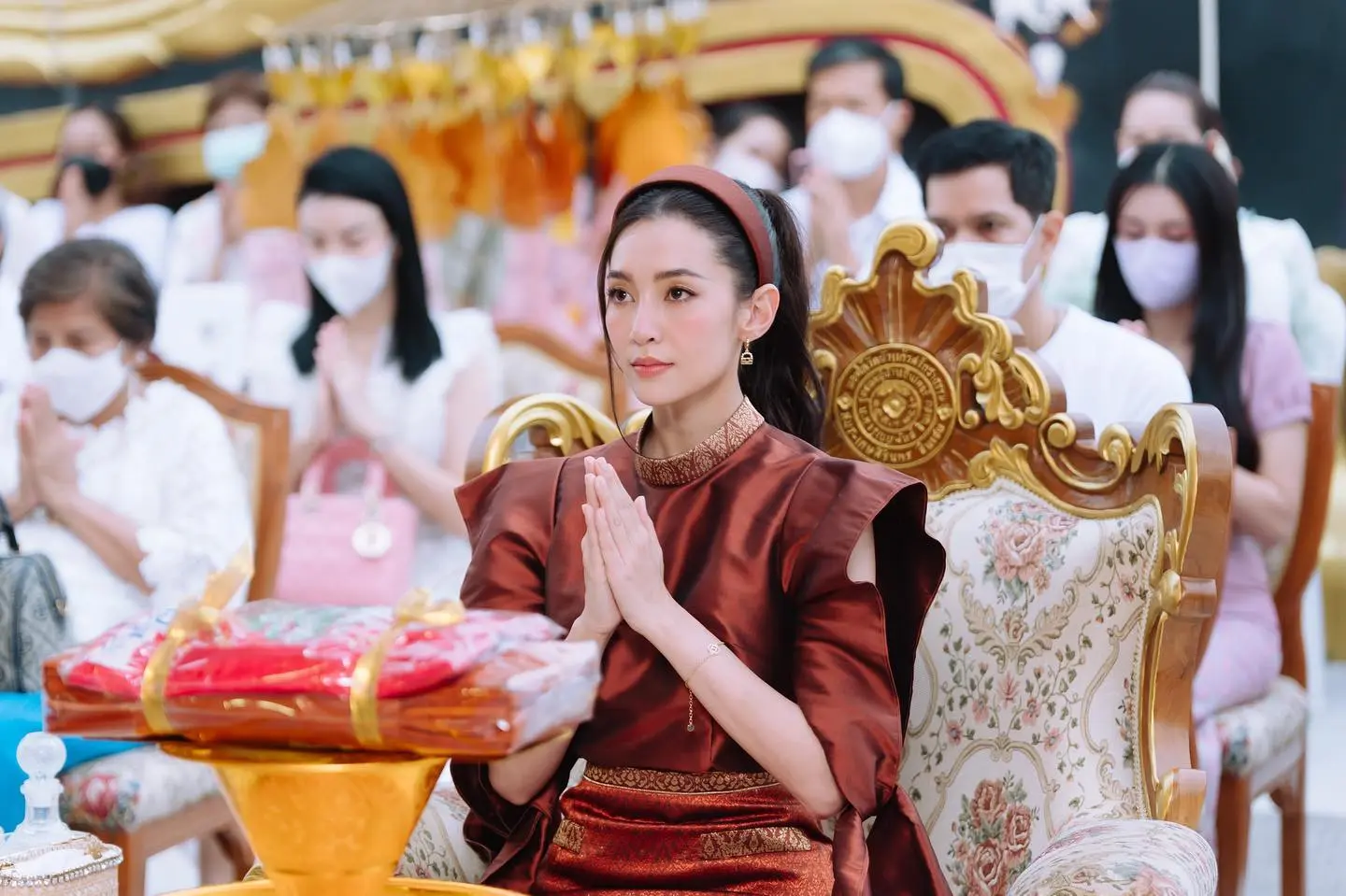 เบลล่า-ราณี-เบเน่ฟิต-งานบุญกฐิน-10
