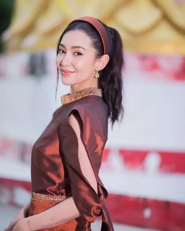 เบลล่า-ราณี-เบเน่ฟิต-งานบุญกฐิน-8