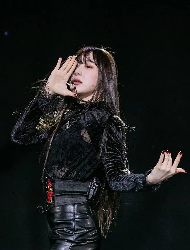 -เผยปฏิกิริยาเพื่อนสมาชิก-IZONE-หลังรู้ข่าวการเดบิวต์ของเธอ-3