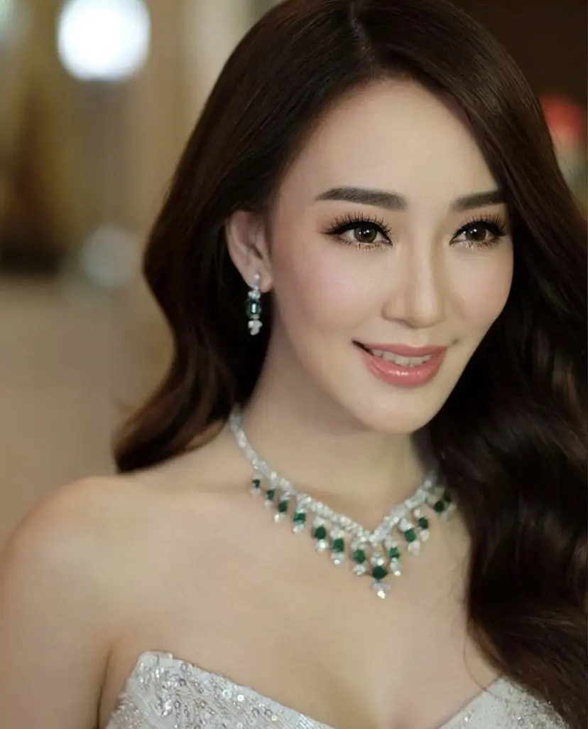 น้องฉัตร-แต่งหน้า-ตู่-มาวิน