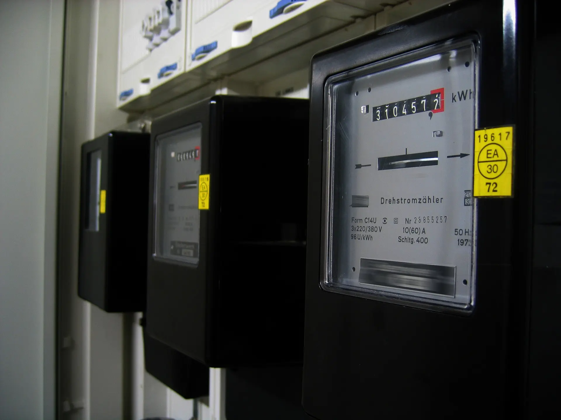 electricity-meter-gd49d28639 1920