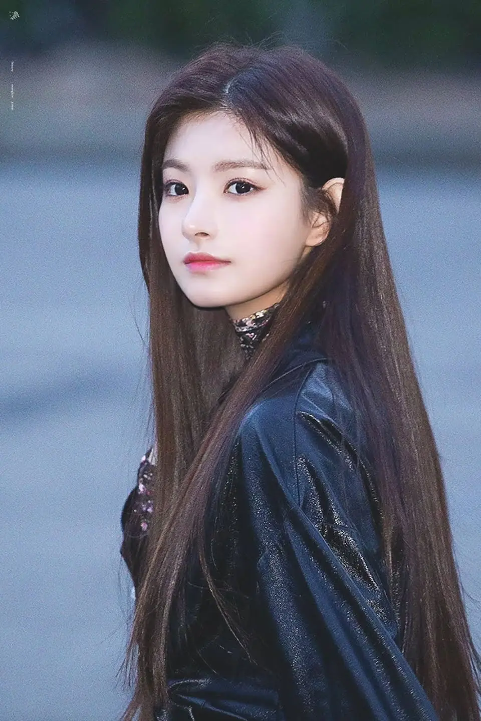 อี้เหริน-EVERGLOW-กลับเกาหลีแล้ว-หลังหายไปอยู่จีนนาน-10-เดือน-1