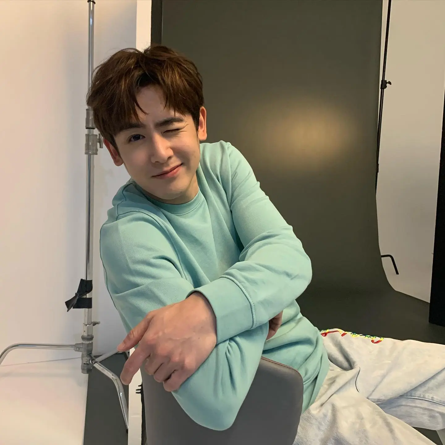 นิชคุณ-ไม่สบายใจ-หลังถูกแชร์คลิปว่ายข้ามแม่น้ำฮัน-โดนโยงดราม่า-โตโน่-6