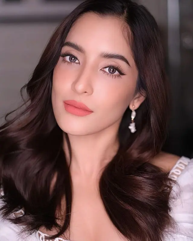 พิ้งกี้-สาวิกา-13