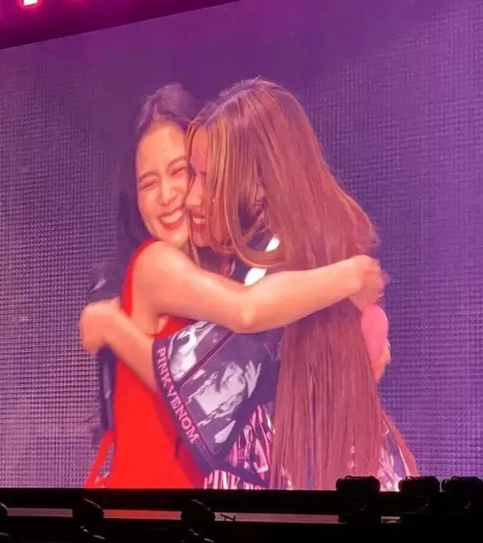 -BLACKPINK-สร้างโชว์ในตำนานร่วมกับ-Camila-Cabello-ในคอนเสิร์ตล่าสุด