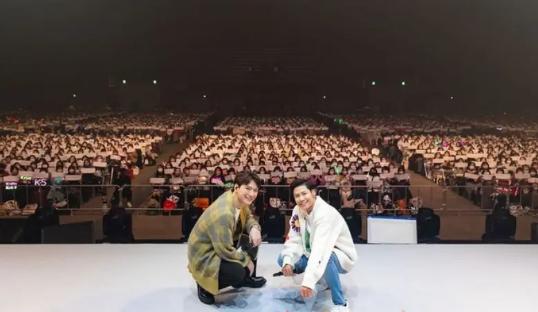 ปิดตำนานคู่จิ้น-คริส-สัญญาจะดูแล-สิงโต-ไปจนแก่เฒ่า-2