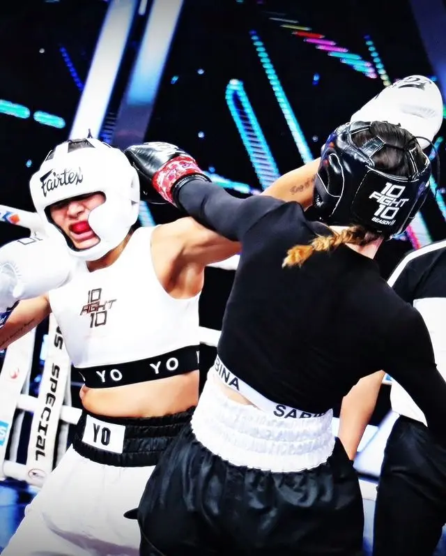 โย-ยศวดี-ไหล่หลุด-10