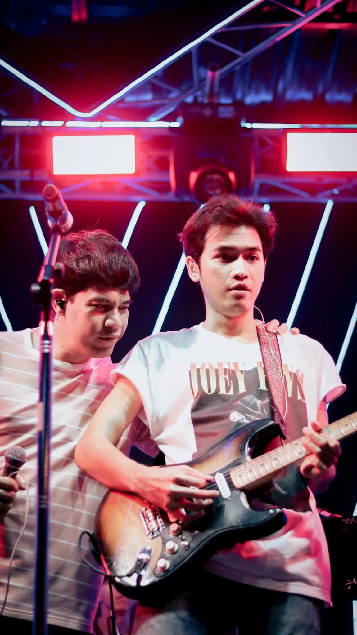 2-นักร้องดัง-7