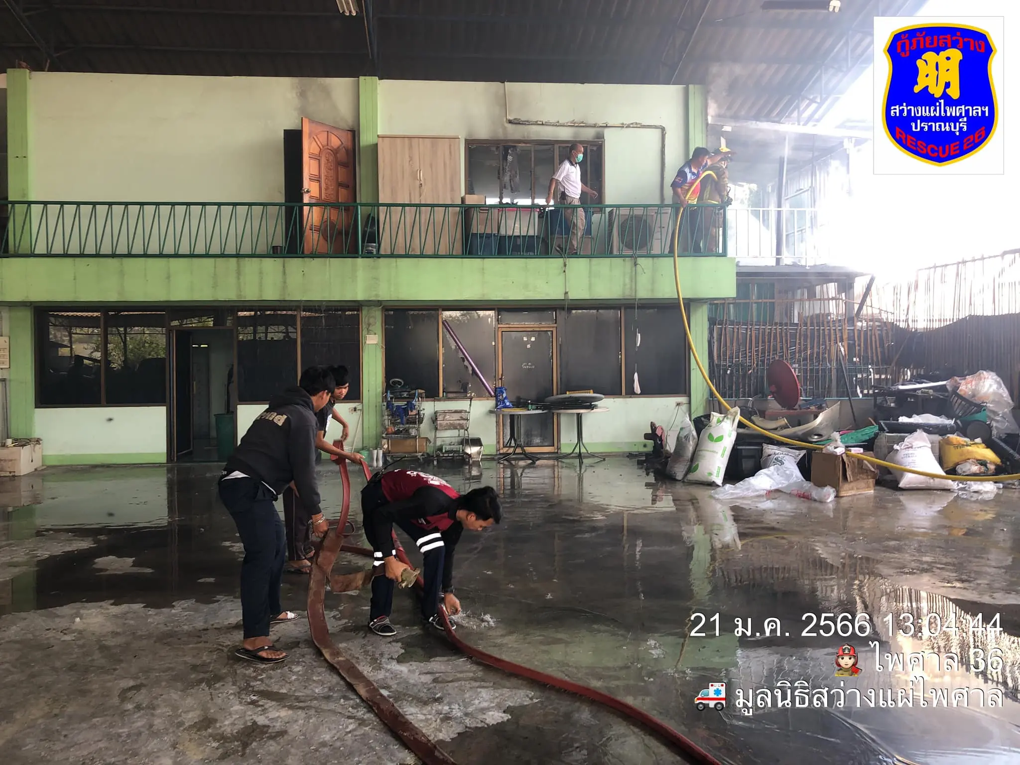 จุดธูปไหว้ตรุษจีน-5