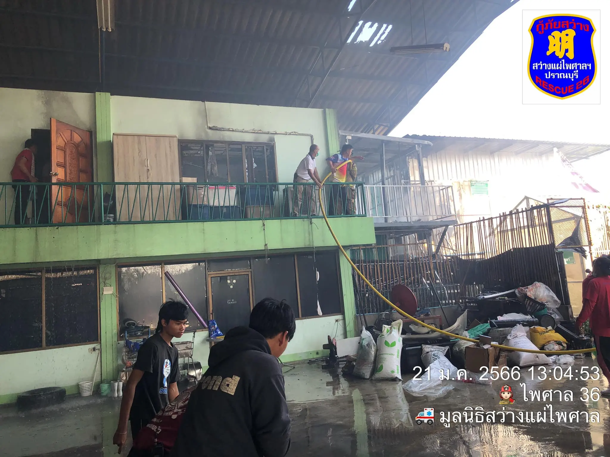 จุดธูปไหว้ตรุษจีน-4
