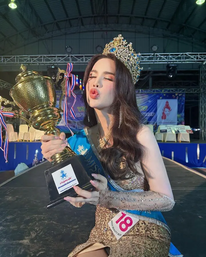 นารา-เครปกะเทย-3