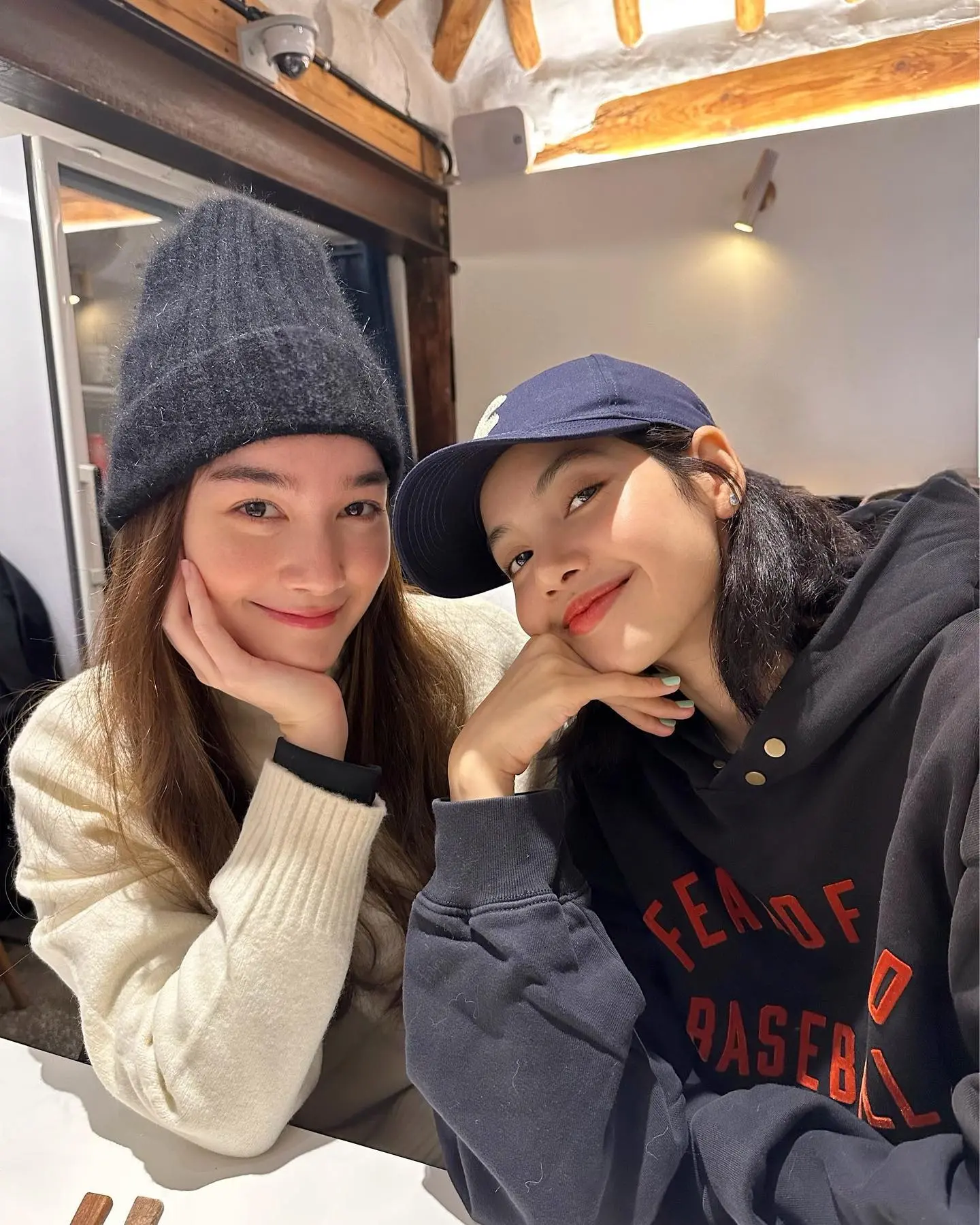 โมเมนต์น่ารัก-เดียร์น่า-ฟลีโป-เผยภาพคู่-ลิซ่า-ในลุคสุดชิว-7