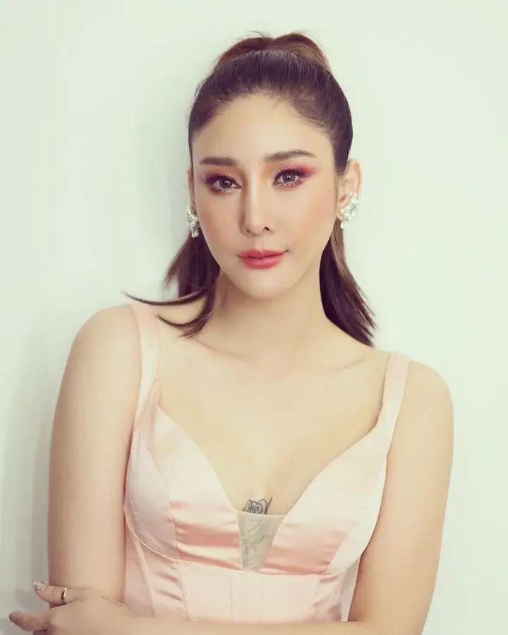 แตงโม-นิดา-2-1