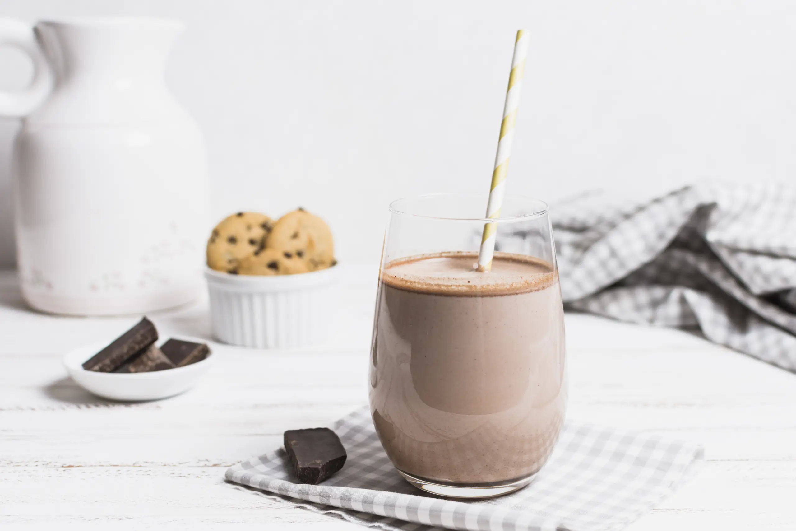 cocoa-glass-table