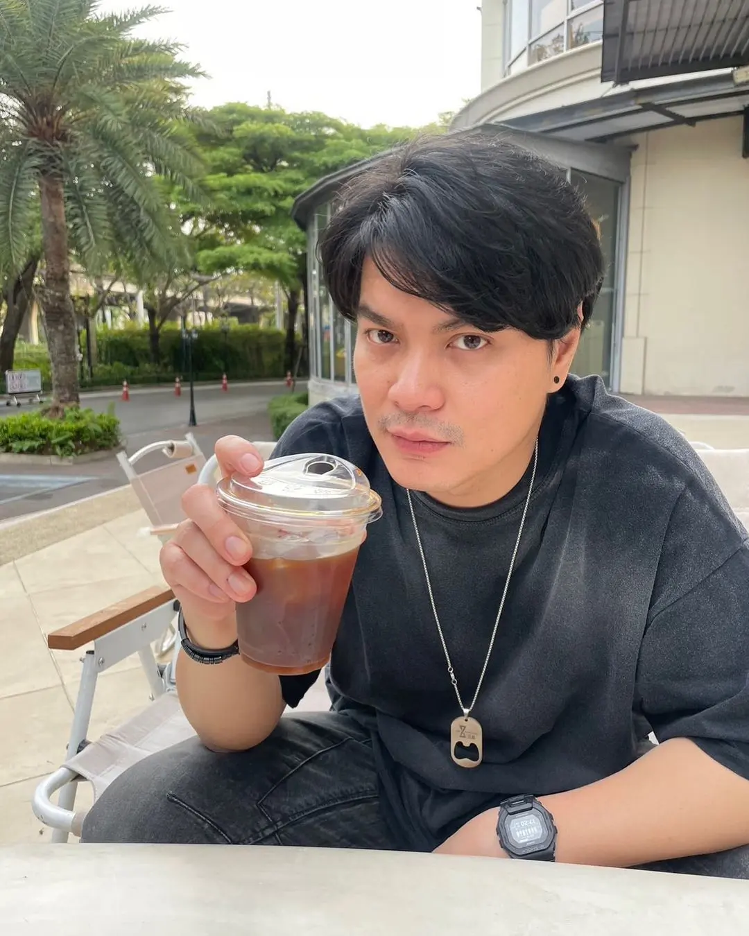 เป๊กซ์-Zeal-1