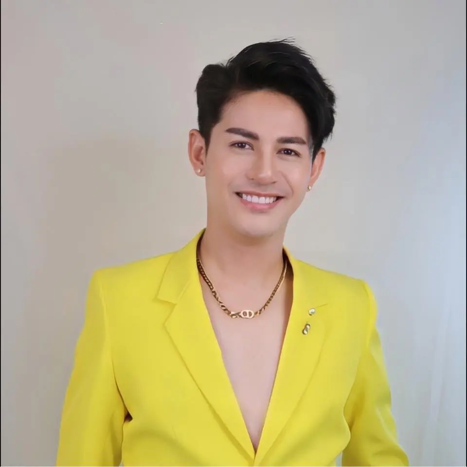 แฟนคลับช็อก-นิว-มุกดา-พระเอกหมอลำ-ประสบอุบัติเหตุเสียชีวิต-7