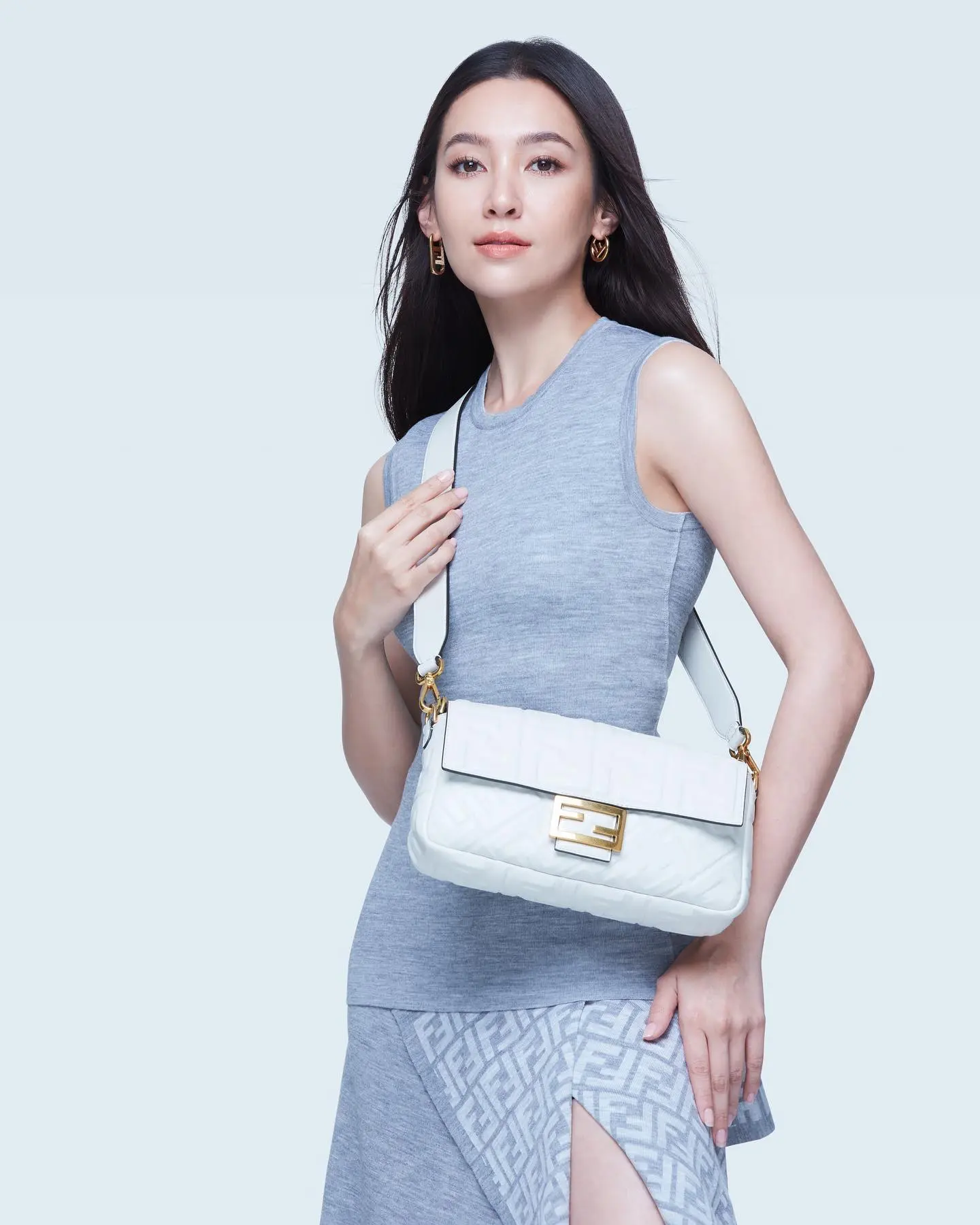 ฉุดไม่อยู่-เบลล่า-ราณี-นั่งแท่น-Friend-of-FENDI-คนแรกของประเทศไทย-7