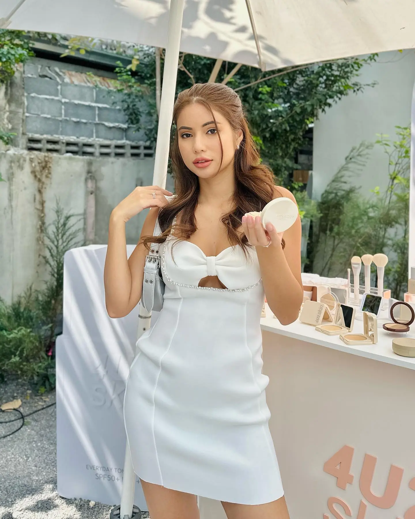 บิวตี้บล็อกเกอร์ดัง-เข้าแจ้งความเอาผิดแม่บ้าน-สูญทรัพย์หลายแสน-4