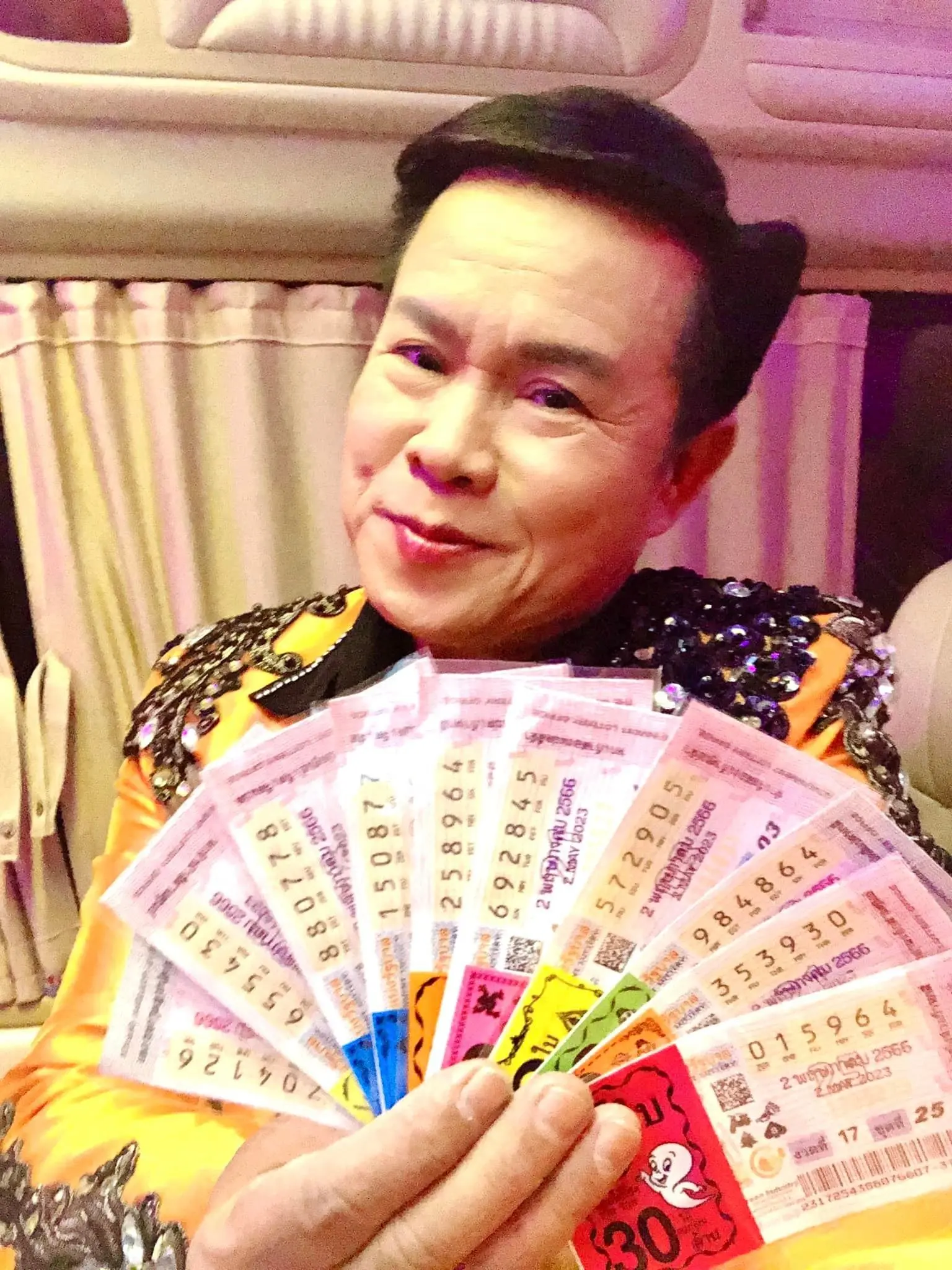 หวยดารา-2-5-66-เลขเด็ด-มนต์สิทธิ์-คำสร้อย-1