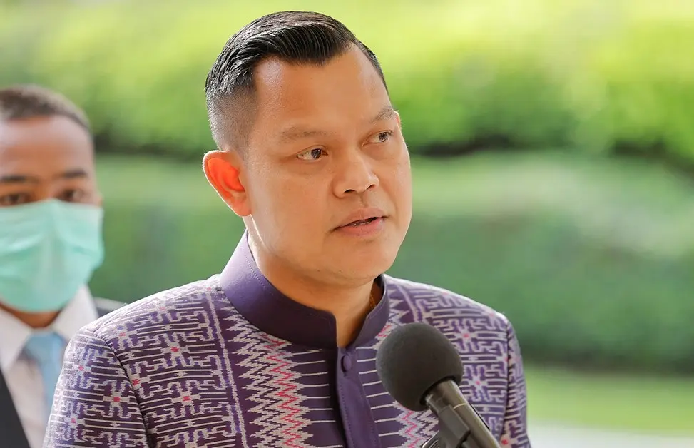 ธนกร-ประยุทธ์-คะแนนตก
