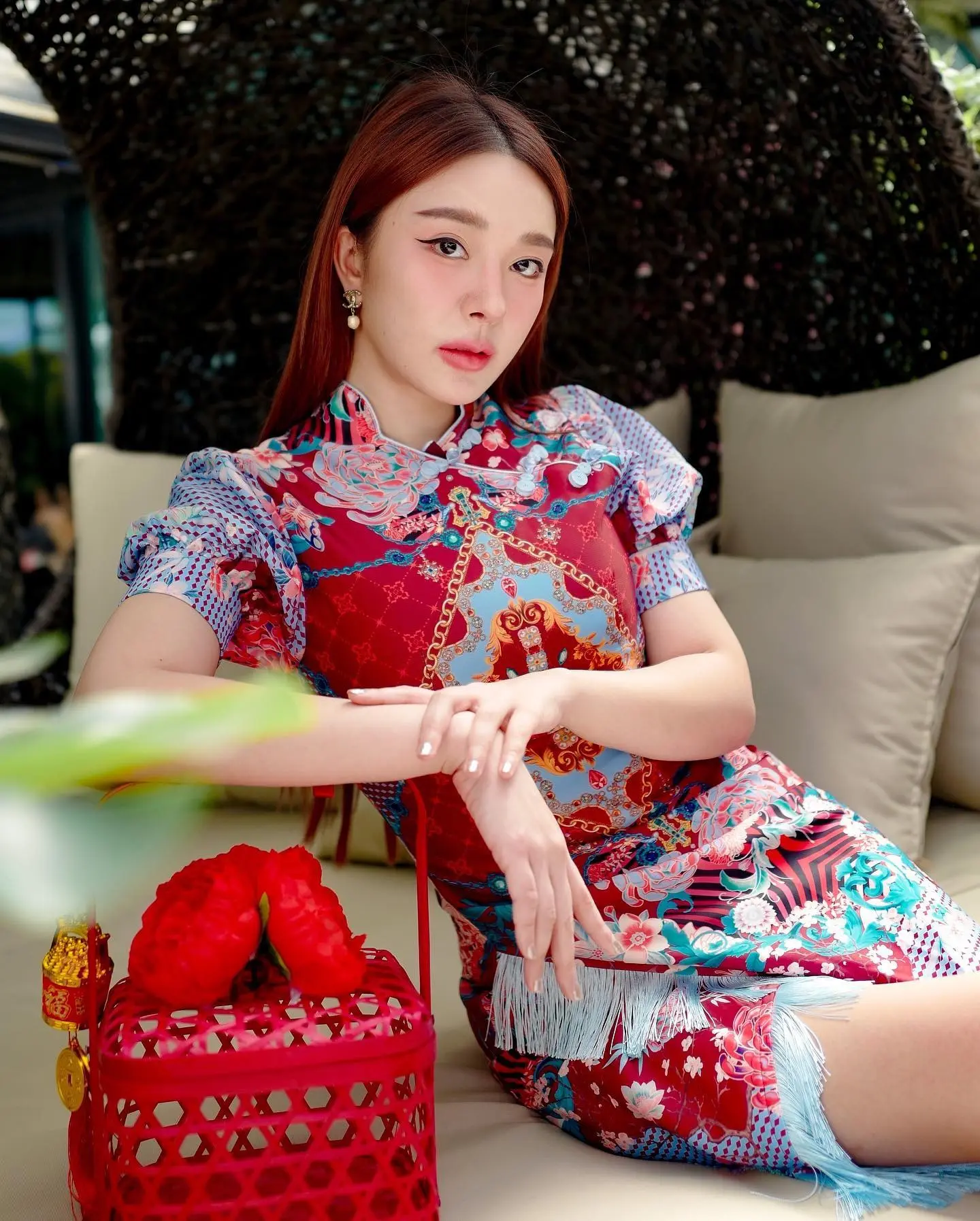 หญิงแย้อวดรถเก่า-ทำสีใหม่-สวยแจ่ม-แต่แฟนๆ-หลุดโฟกัส-2