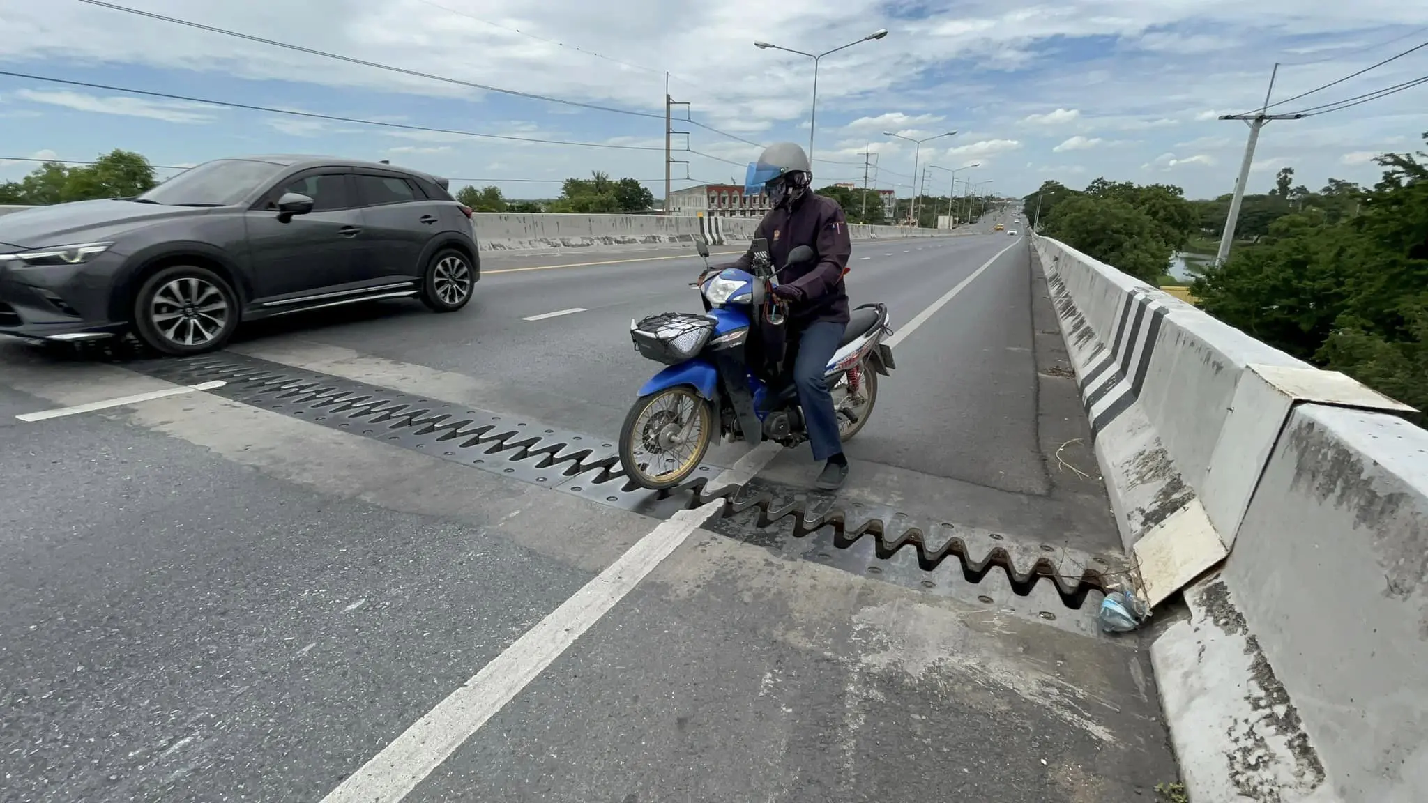 สะพานข้ามคลอง-13-1-min