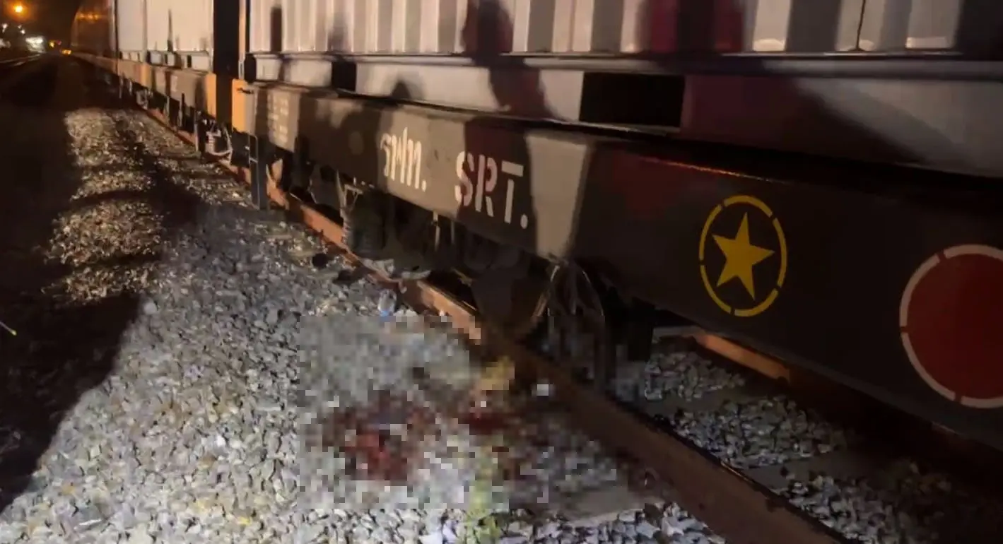 รถไฟทับขา-7-min