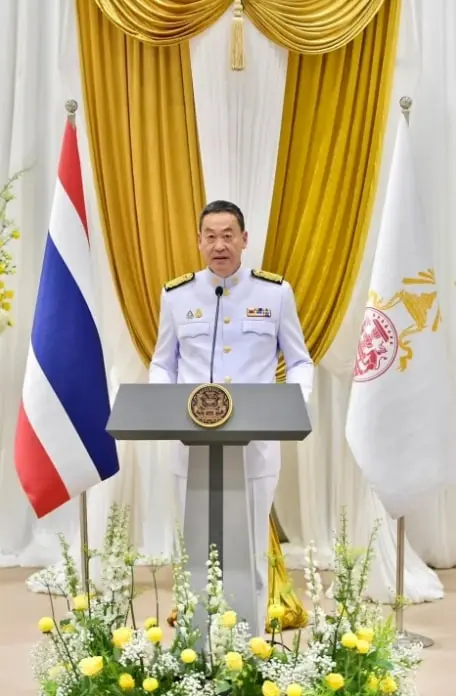ทะเบียนรถ-เศรษฐา-ทวีสิน-เข้าพบ-ลุงตู่-4-min