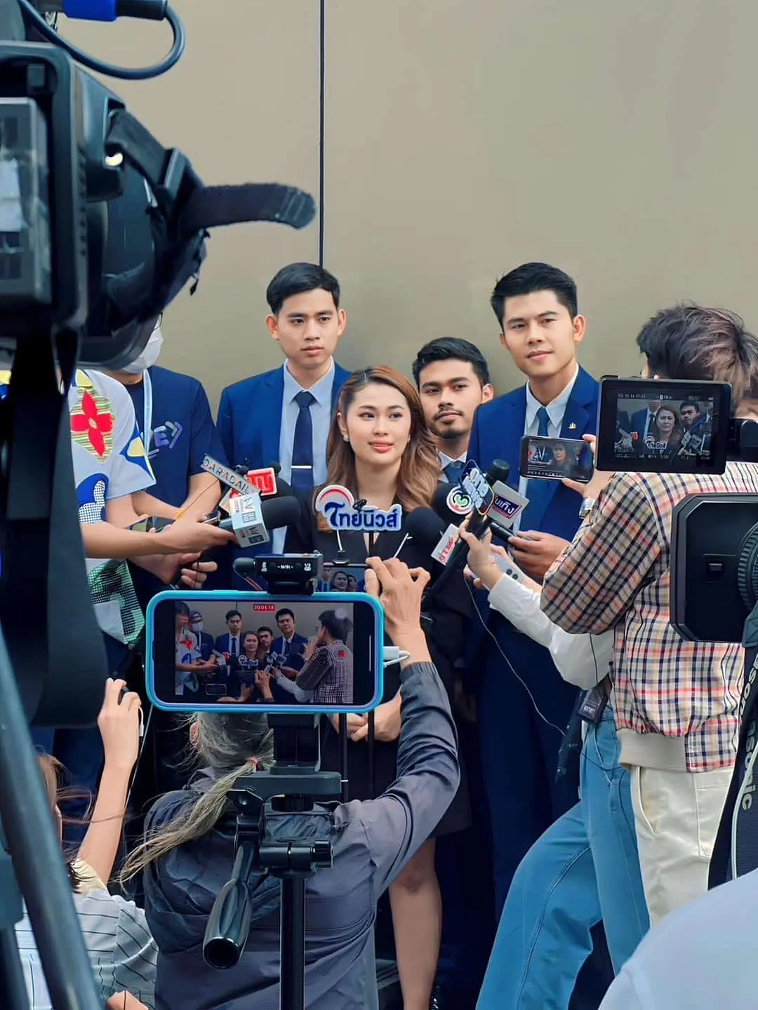จูนเพ็ญชุลี