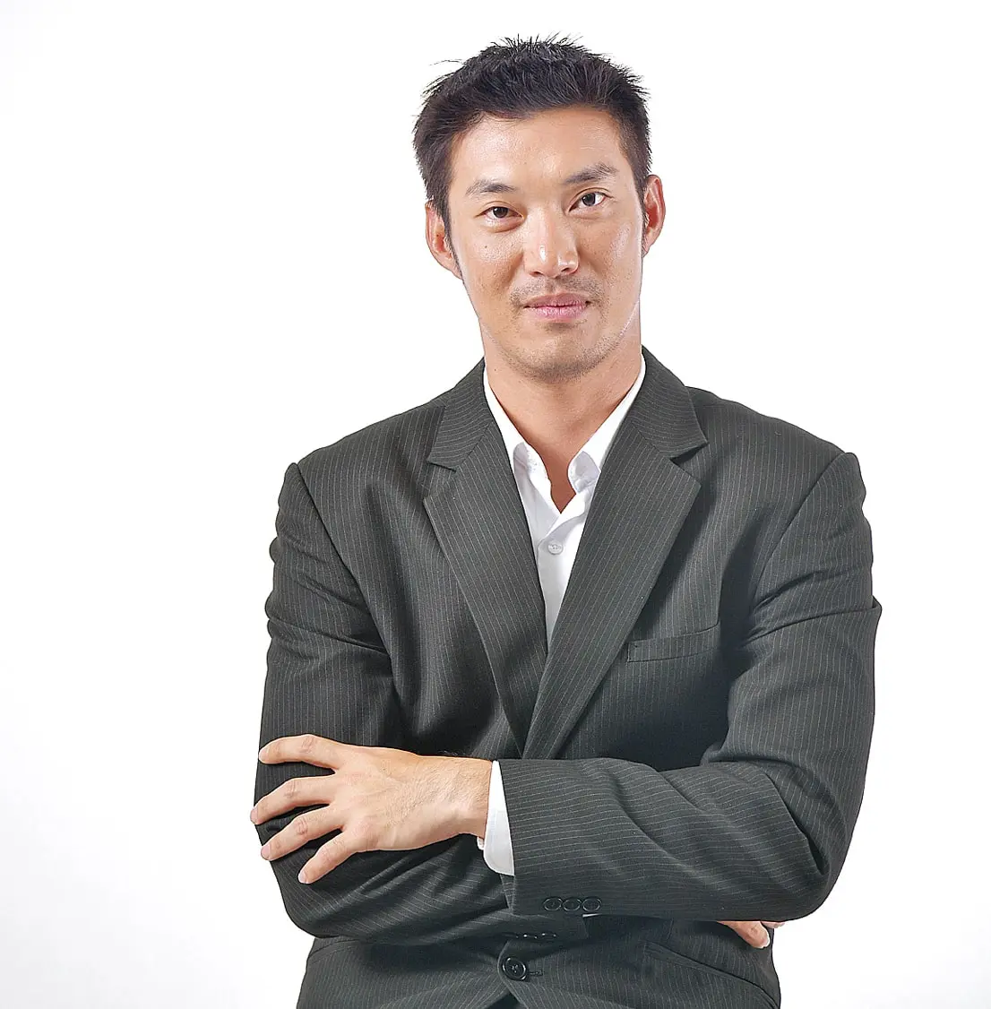 ธนาธร-11-8-66-min