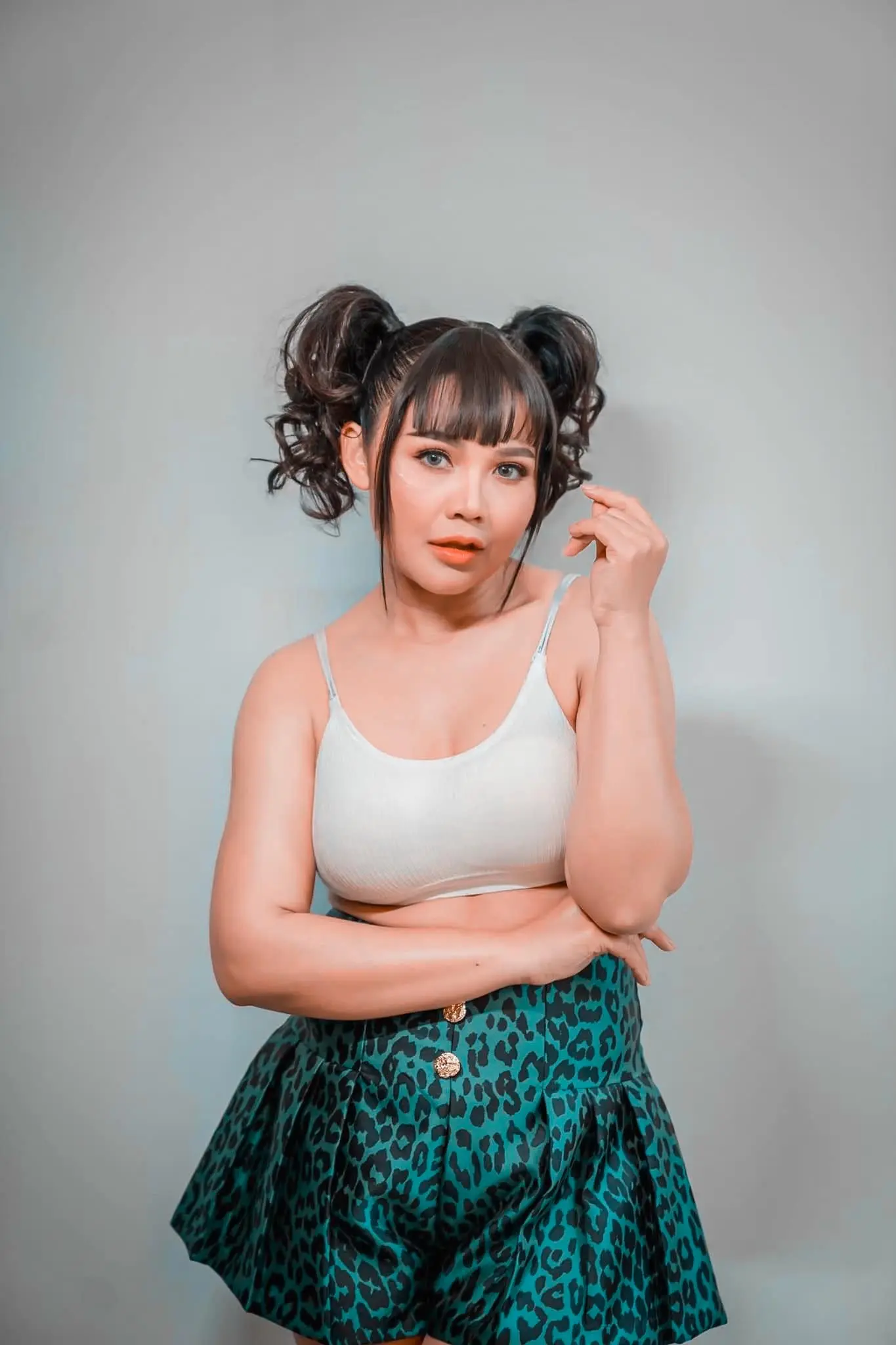 ตั๊กแตน-ฟาดแรงระวังเพื่อนลากลงคุก-2