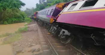 รถไฟตกราง-min