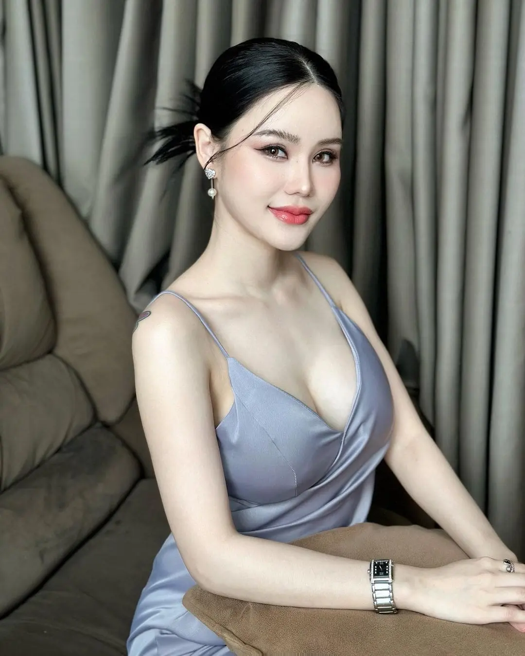 ดีเจณัฐชา-ชุดว่ายน้ำ
