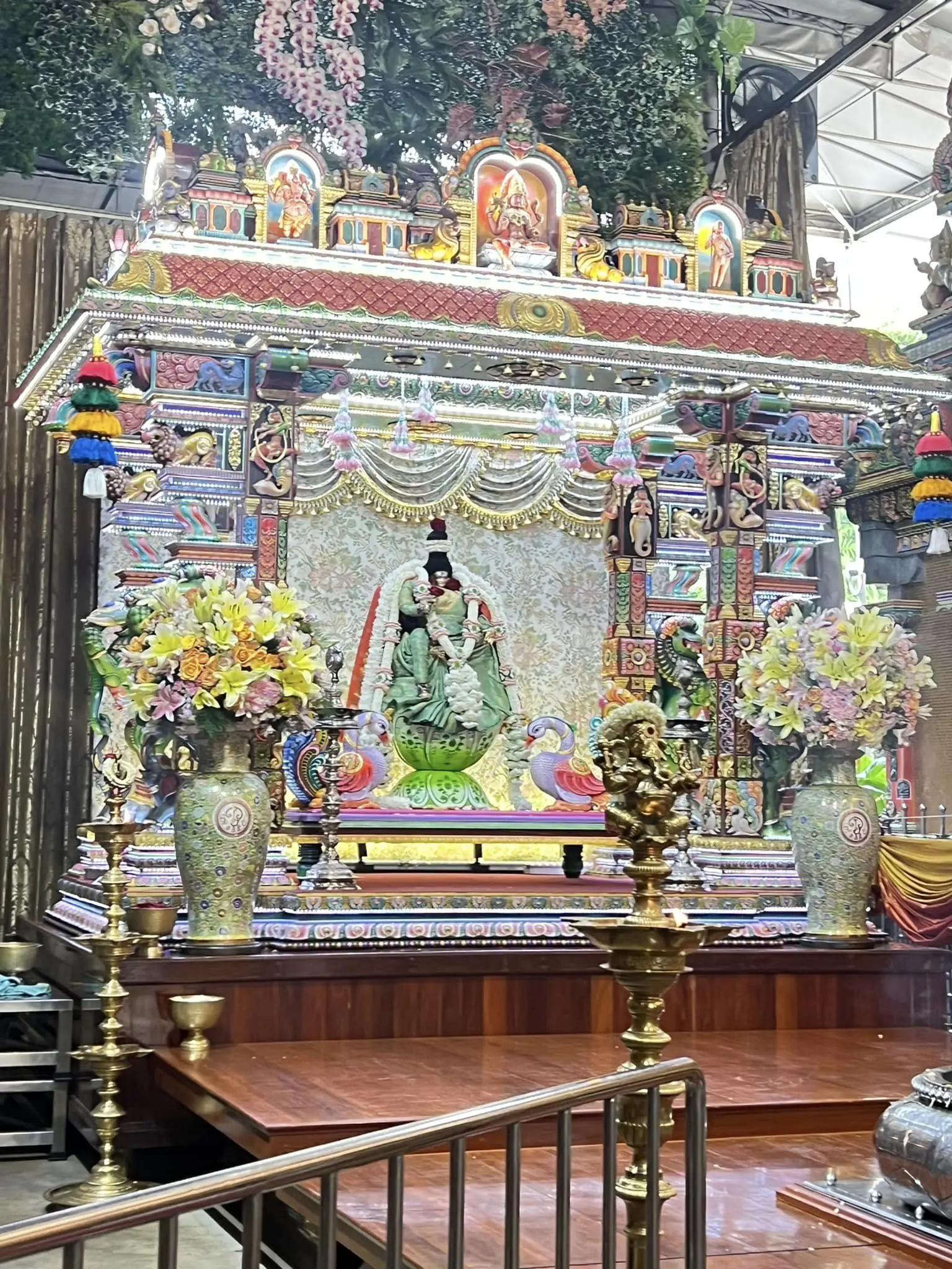 นวราตรี