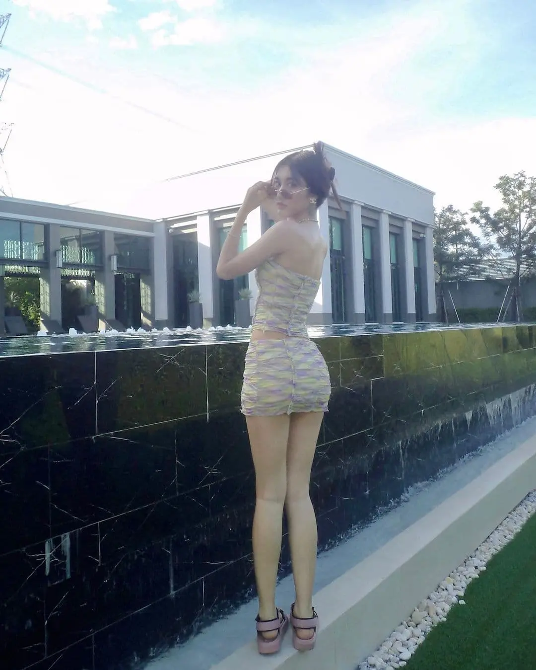 เบสท์รักษ์วนีย์-ชุดเซ็กซี่ (6)